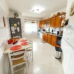 Superhost Garden View Double Near Lisbon And Beaches ホームステイ *