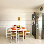 Δωμάτια σε οικογενειακή κατοικία Superhost Garden View Double Near Lisbon And Beaches *